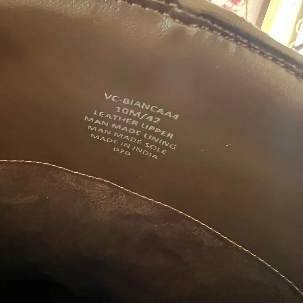 Vince Camuto Biancaa Boot - Picture 7 of 11